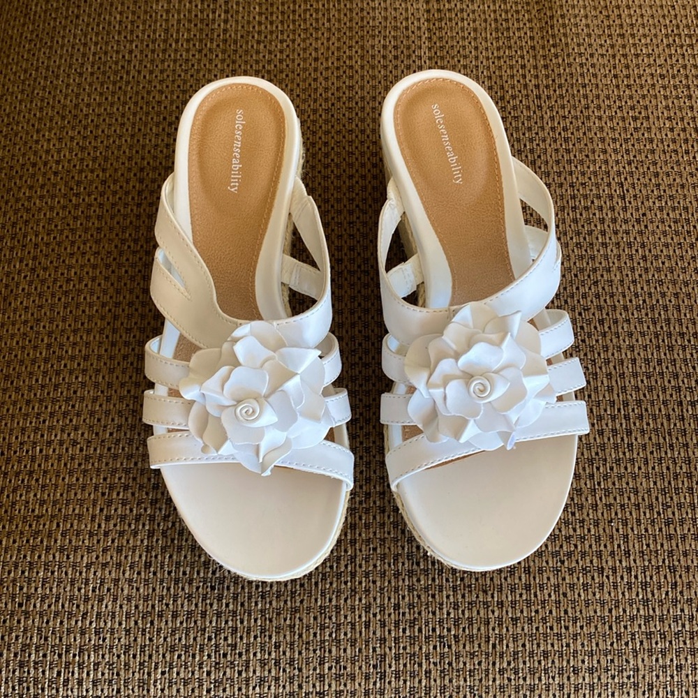 Wedge sandals- Solesenseability size 7M
